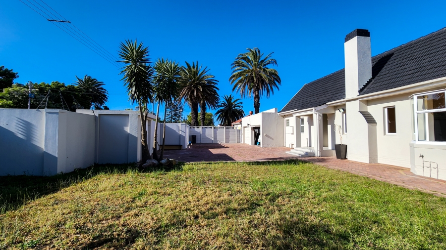 2 Bedroom Property for Sale in Rondebosch Western Cape